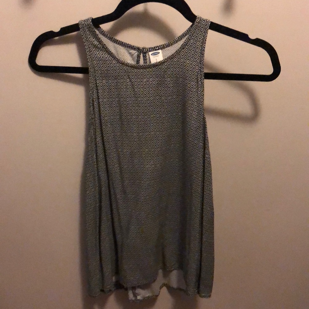 😍Old Navy Tank